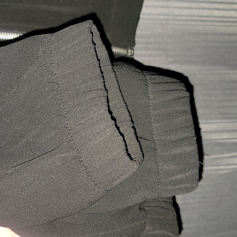 Black Jacket - Picture 5 of 6